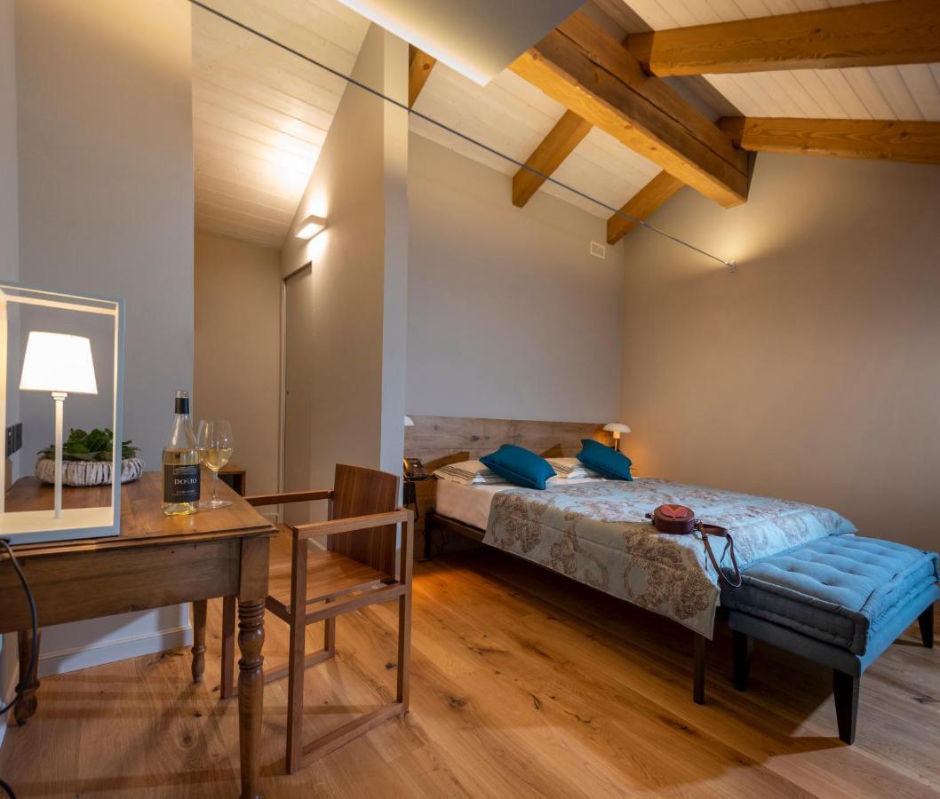 Antica Dimora Dosio Bed and Breakfast La Morra Εξωτερικό φωτογραφία
