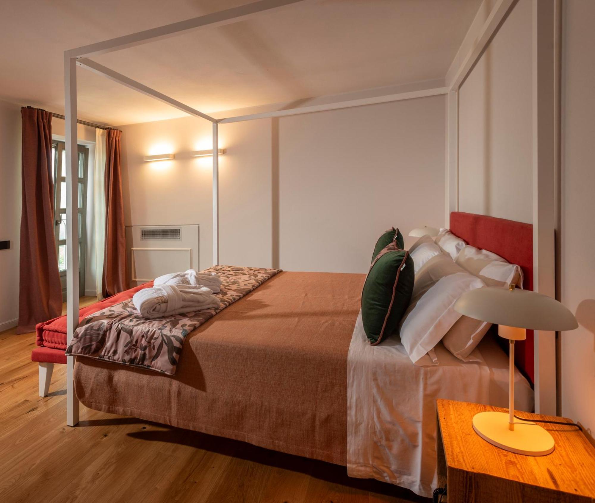 Antica Dimora Dosio Bed and Breakfast La Morra Εξωτερικό φωτογραφία
