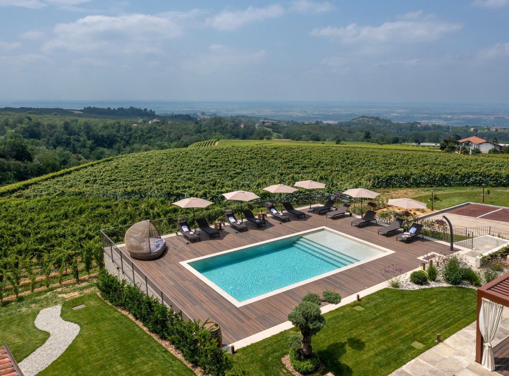 Antica Dimora Dosio Bed and Breakfast La Morra Εξωτερικό φωτογραφία
