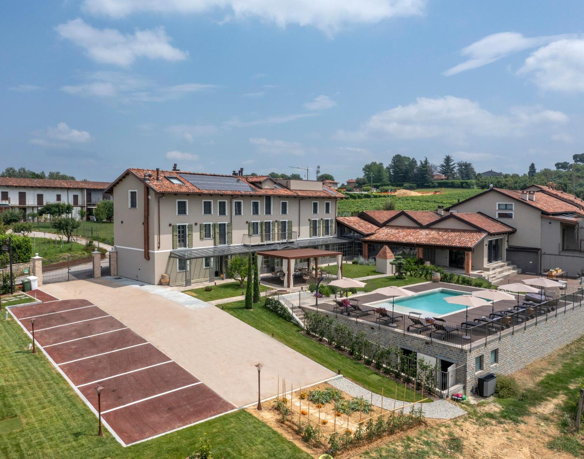 Antica Dimora Dosio Bed and Breakfast La Morra Εξωτερικό φωτογραφία